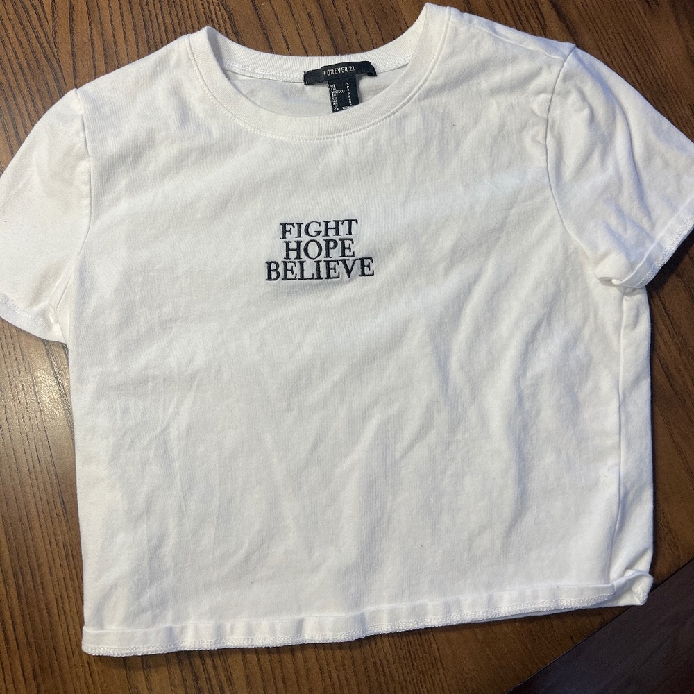 Forever 21 crop tshirt